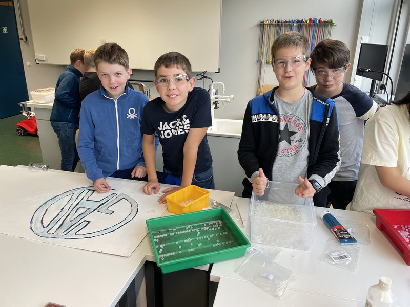 Schüler in Projekten