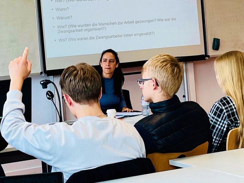 Schüler bei Projektarbeit
